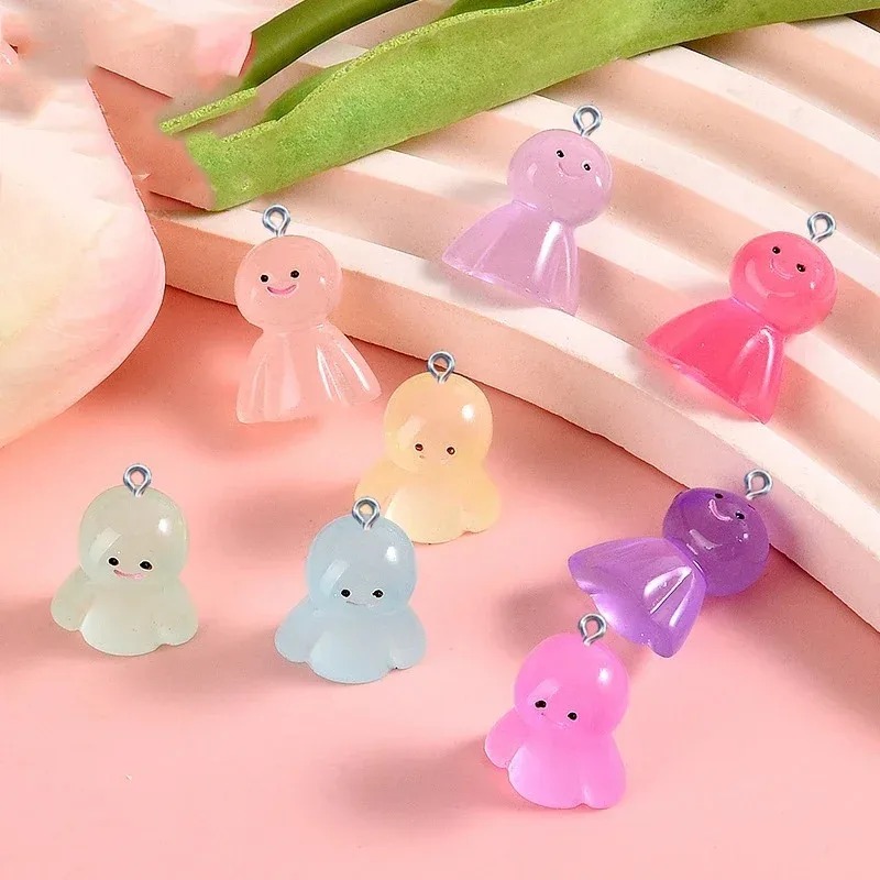 10Pcs Glow In Dark Cartoon Dol - огляд і ціна Resin Art Earrings
